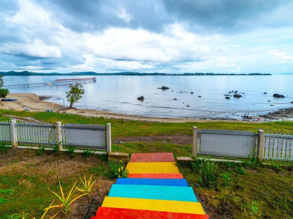 Dreamland Beach Holiday Kudat Ngoại thất bức ảnh